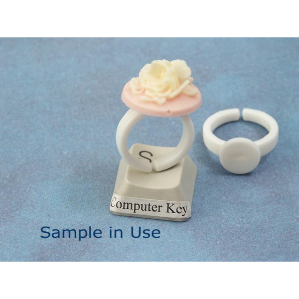 BULK PACK 50 Childrens size Acrylic Ring Shank, 9mm pad, pale pink