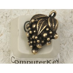 Pewter Charm, Wine theme, Grapes, antiqued brass