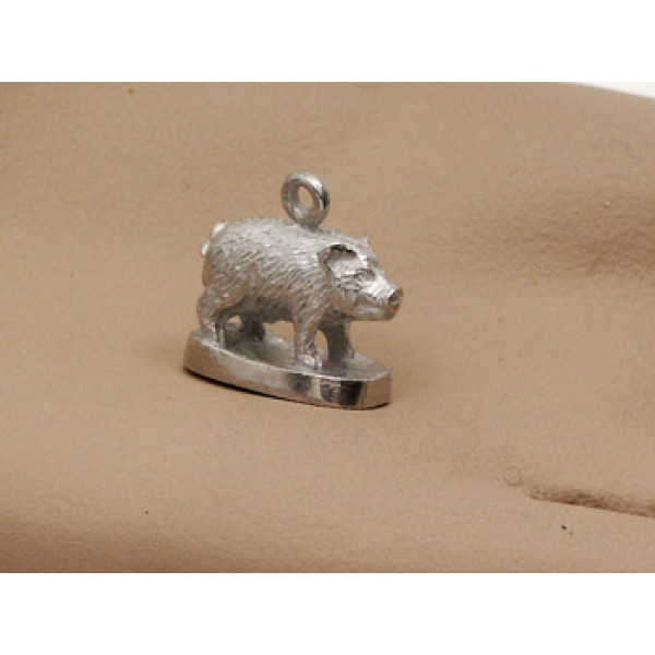 Tiny hog charm with base